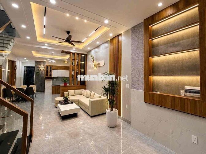 Tôi chính chủ cần bán căn nhà gần ngay cầu lớn Hóc Môn