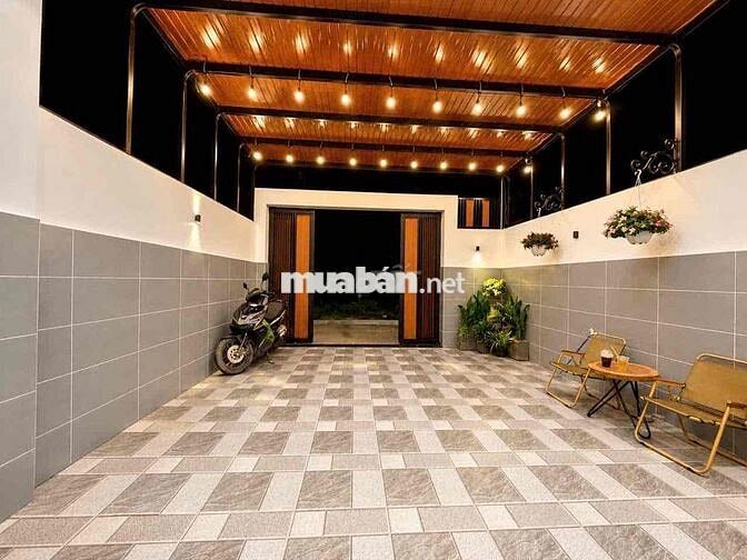 Tôi chính chủ cần bán căn nhà gần ngay cầu lớn Hóc Môn