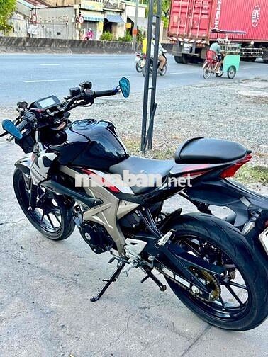 Suzuki GSX S150 Đen