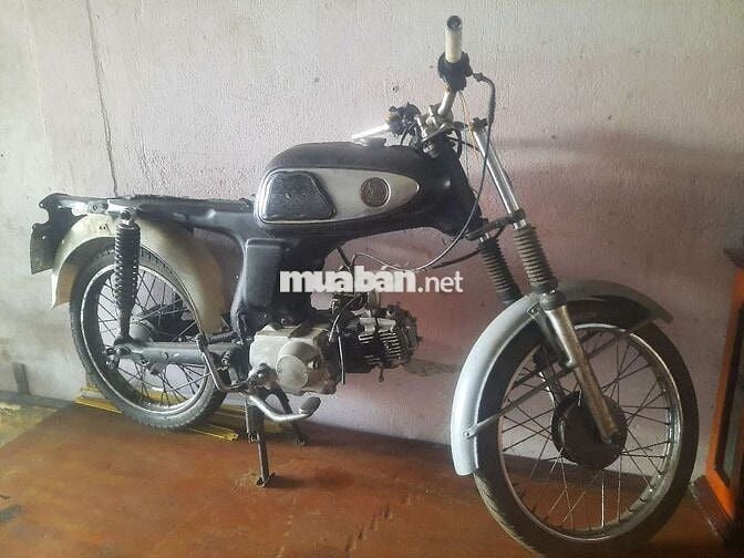 Honda 67 1967 Đen 9999 km