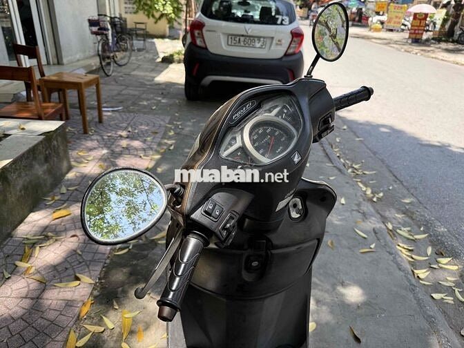 Honda Lead Vàng đồng