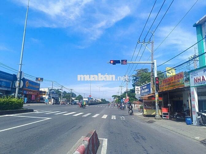 200m2 đất thổ cư trung tâm củ chỉ giá 1tỷ650 cần bay gấp