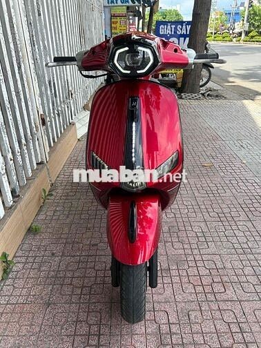 Vespa 50cc chạy không cần bằng lái