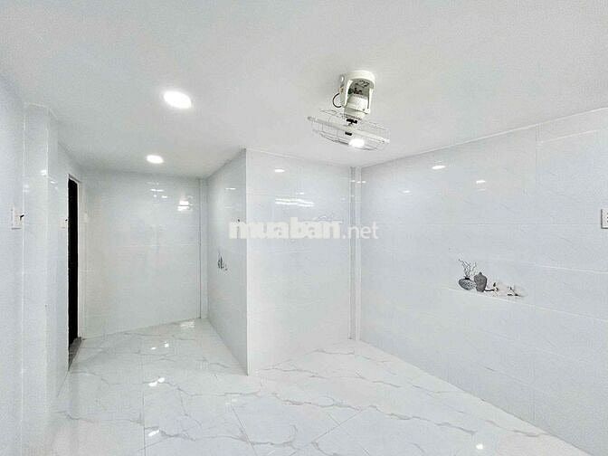 Studio mới giá rẻ, cửa sổ thoáng gần vòng xoay Phú Lâm, gần Q5 Q10
