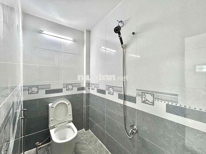 Studio mới giá rẻ, cửa sổ thoáng gần vòng xoay Phú Lâm, gần Q5 Q10