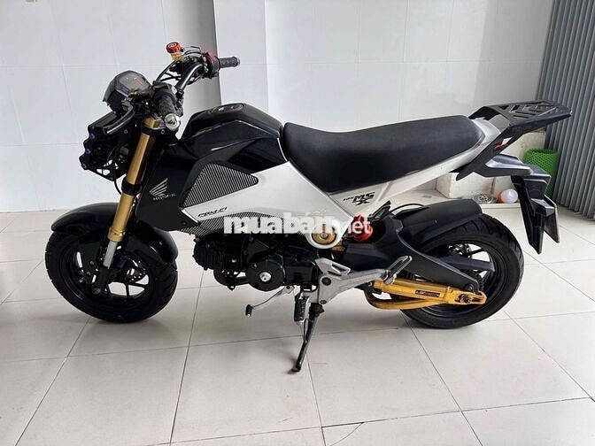 Honda MSX 125 đen trắng