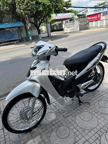 Wave 50cc 2025 Trắng 3000 km
