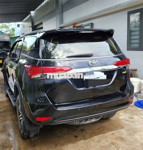 Toyota Fortuner 2018 Đen 85000 km