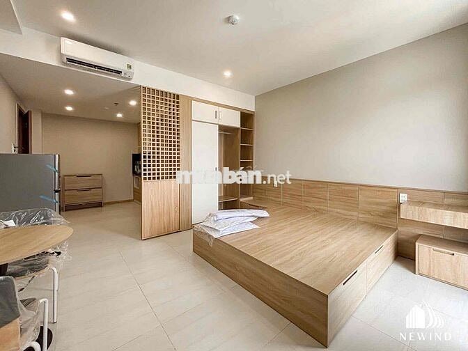 ngay ĐH BÁCH KHOA - LÝ THƯỜNG KIỆT - CĂN HỘ BAN CÔNG - FULL NỘI THẤT