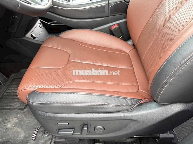 Hyundai Santafe 2022 2.2L Trắng