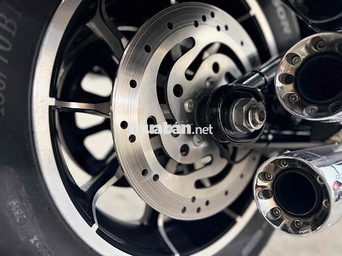 Harley Davidson Low Rider 2020 Đen