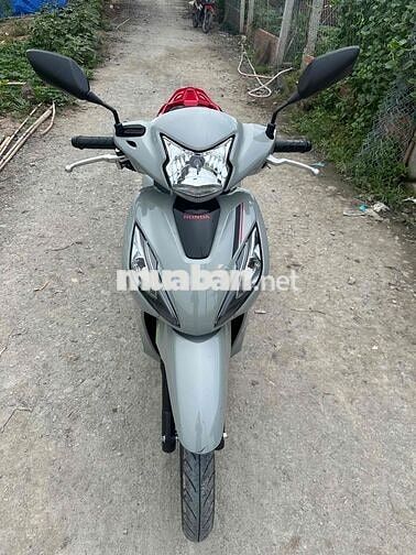 Honda Vision 2025 Xám 7000 km