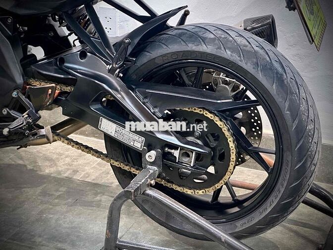 BENELLI BN600i