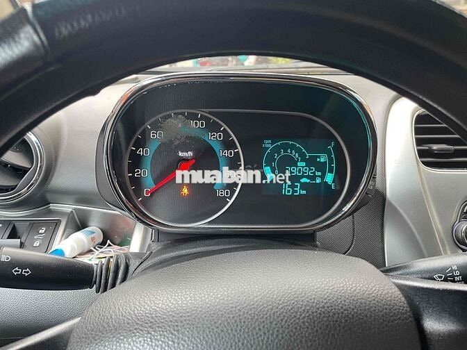 Chevrolet Spark Van 2018 Bạc 80.000 km