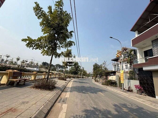 CHỦ NGỘP BANK CẦN BÁN GẤP 45M ĐẤT ĐƯỜNG THÔNG LẰM SÁT KCN THƯ LÂM