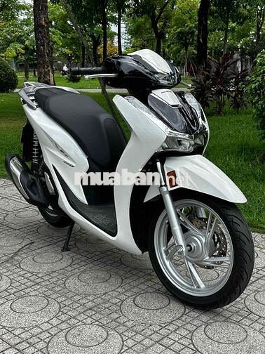Honda SH 160 Trắng Như mới. Chính chủ sang tên