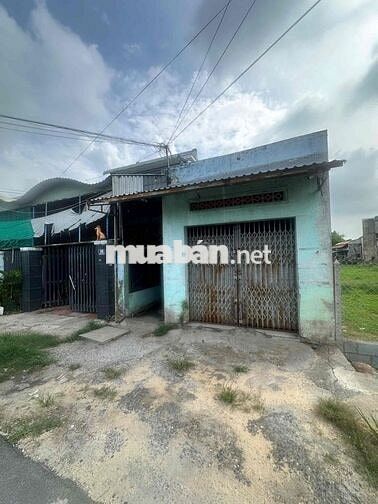 Chị Quí bán gấp dãy trọ  1 Kiot 5 phòng Phước Vĩnh An Củ Chi 179m2