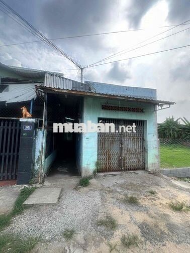 Chị Quí bán gấp dãy trọ  1 Kiot 5 phòng Phước Vĩnh An Củ Chi 179m2