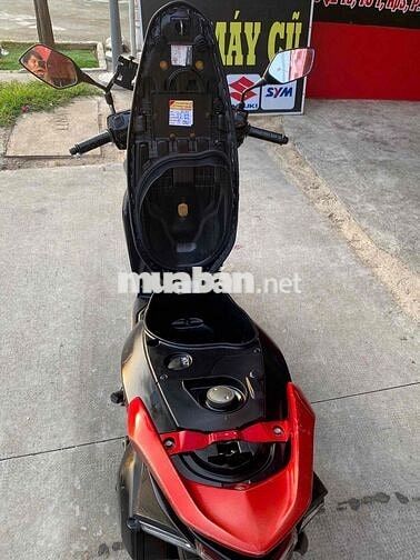 Honda Vision Đen Đỏ