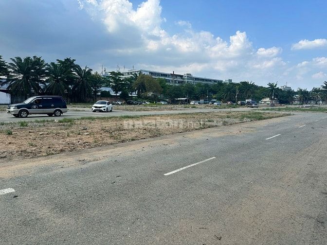 Cho thuê đất trống 2000m2, 3000m2, 5000m2, 10000m2, QL1A, Bình Tân