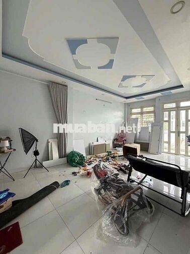 KHO 4 TẦNG 135M2(8x17) - HƯƠNG LỘ 2 - HXH THÔNG - CHO THUÊ 20TR
