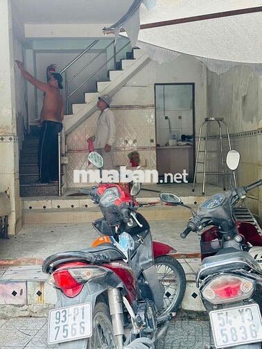 NHÀ MẶT TIỀN CHỢ PHẠM VĂN BẠCH P12 GÒ VẤP