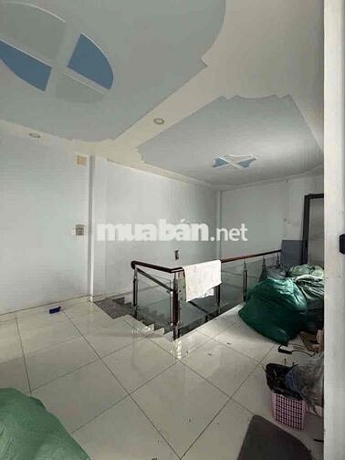 KHO 4 TẦNG 135M2(8x17) - HƯƠNG LỘ 2 - HXH THÔNG - CHO THUÊ 20TR