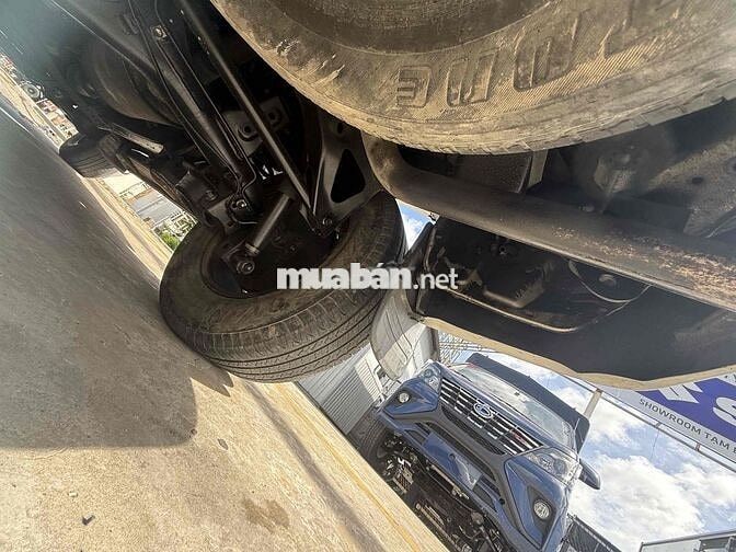 Toyota Fortuner 2016 Bạc