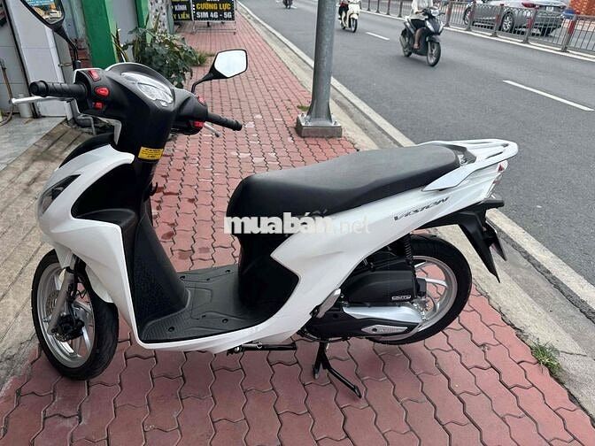 Honda Vision 2025 Trắng 8816 km