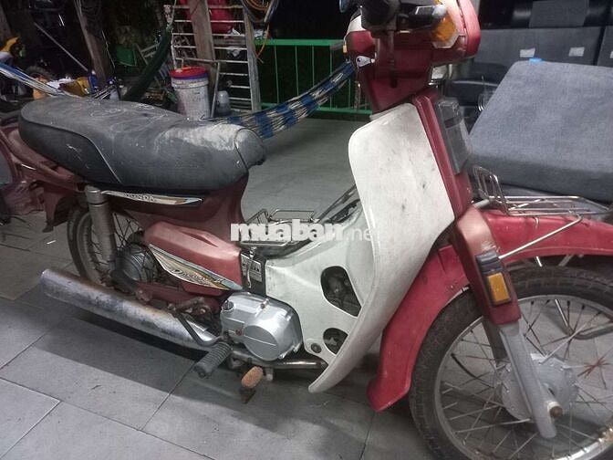Honda Dream màu Đỏ
