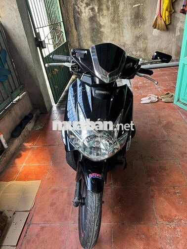 Honda Air Blade Đen bạc Thể thao