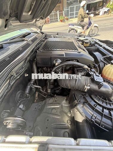 Toyota Fortuner 2016 Bạc