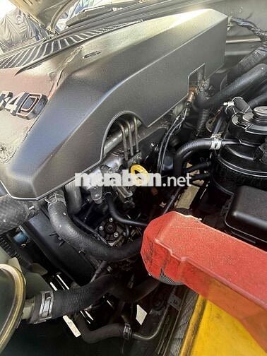 Toyota Fortuner 2016 Bạc