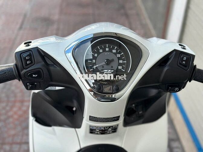 Honda SH mode 125cc CBS 2024 Trắng
