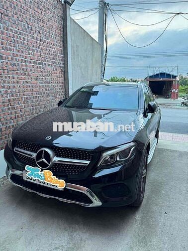 Mercedes-Benz GLC 200 2019 Đen 100000 km