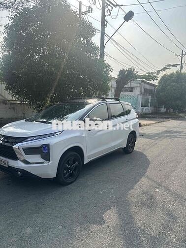 Mitsubishi Xpander 7 chỗ Trắng