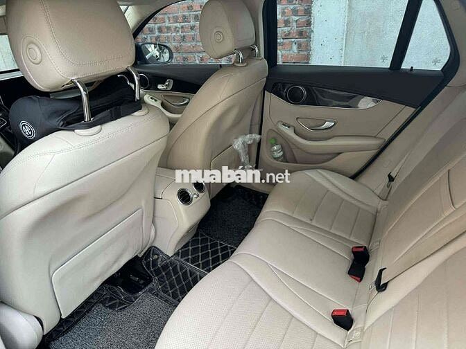 Mercedes-Benz GLC 200 2019 Đen 100000 km