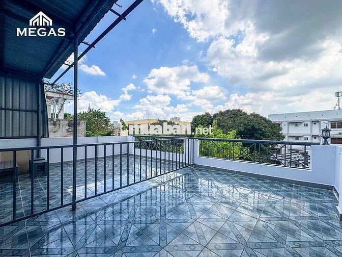 CHO THUÊ CĂN HỘ PENTHOUSE MỚI KENG 100% NĂM NGAY TRUNG TÂM BÌNH THẠNH