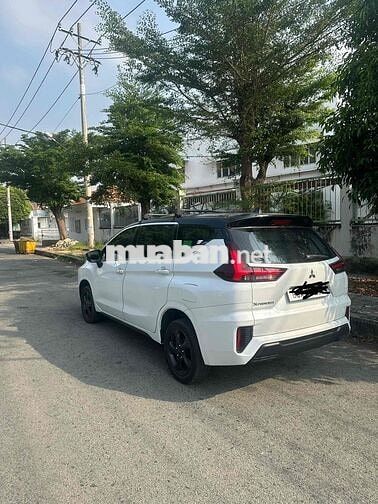 Mitsubishi Xpander 7 chỗ Trắng