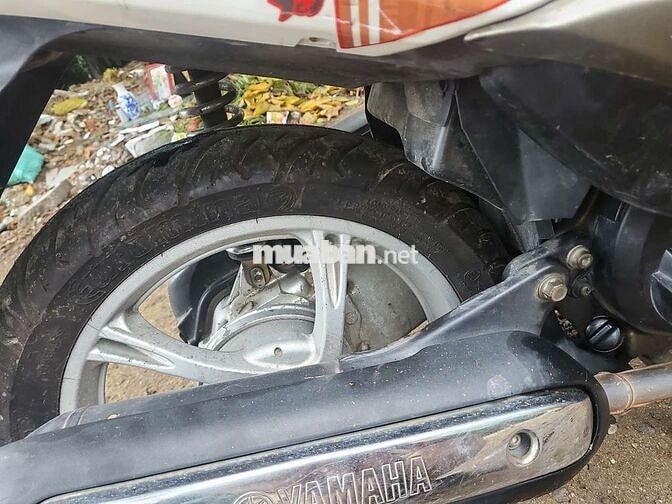 Yamaha Ultimo Đỏ Trắng, bs 72.