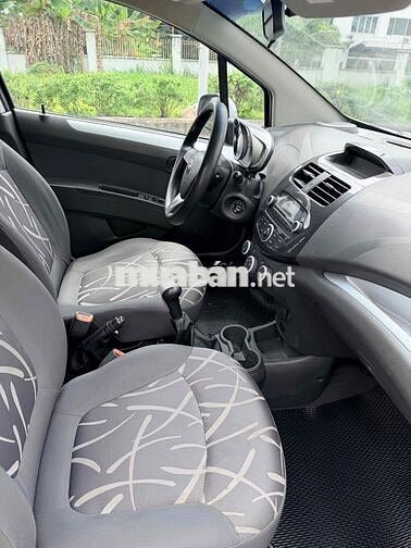 Chevrolet Spark 2016 Trắng Duo Van 2 chỗ 238kg MT