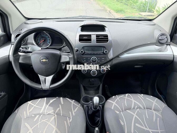 Chevrolet Spark 2016 Trắng Duo Van 2 chỗ 238kg MT