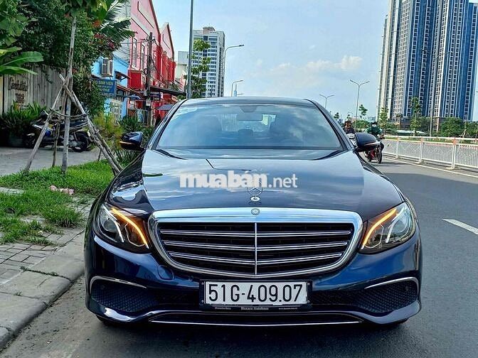 Mercedes-Benz E200 2017 71000 km Xanh