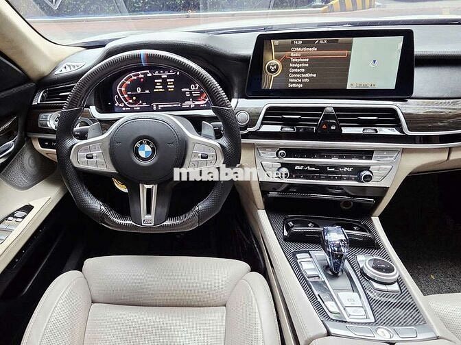 Cần bán BMW 750 model 2010 xe cực đẹp hiếm có