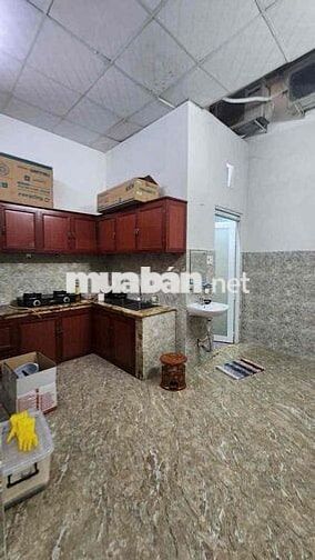 Cho Thuê Nhà Trong Chợ Kinh Doanh Sầm Uất - Quận 6