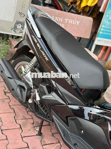 * Airblade 125 2016 Đen bóng - BS TPHCM