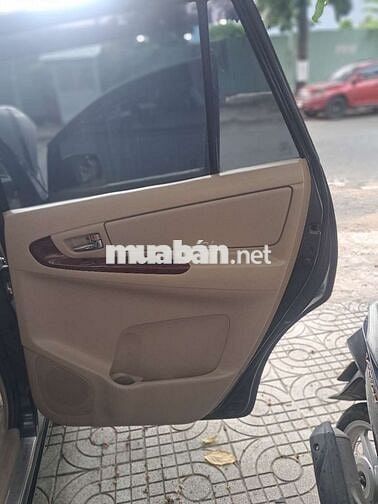 Toyota Innova 2006 G 175000km