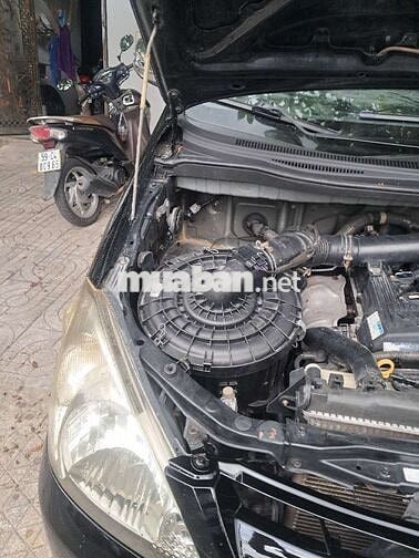 Toyota Innova 2006 G 175000km