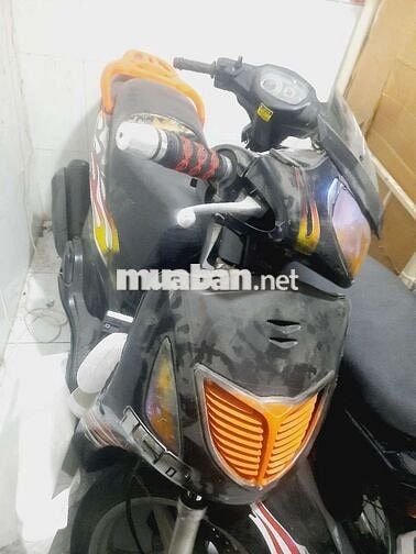 Xe máy 105cc màu Đen
