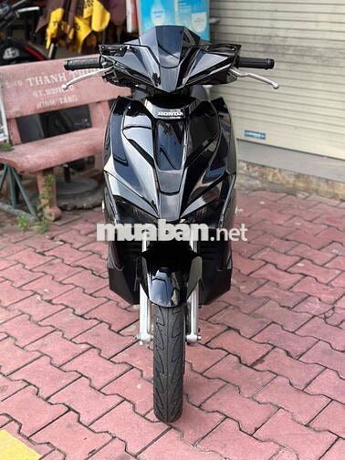 * Airblade 125 2016 Đen bóng - BS TPHCM